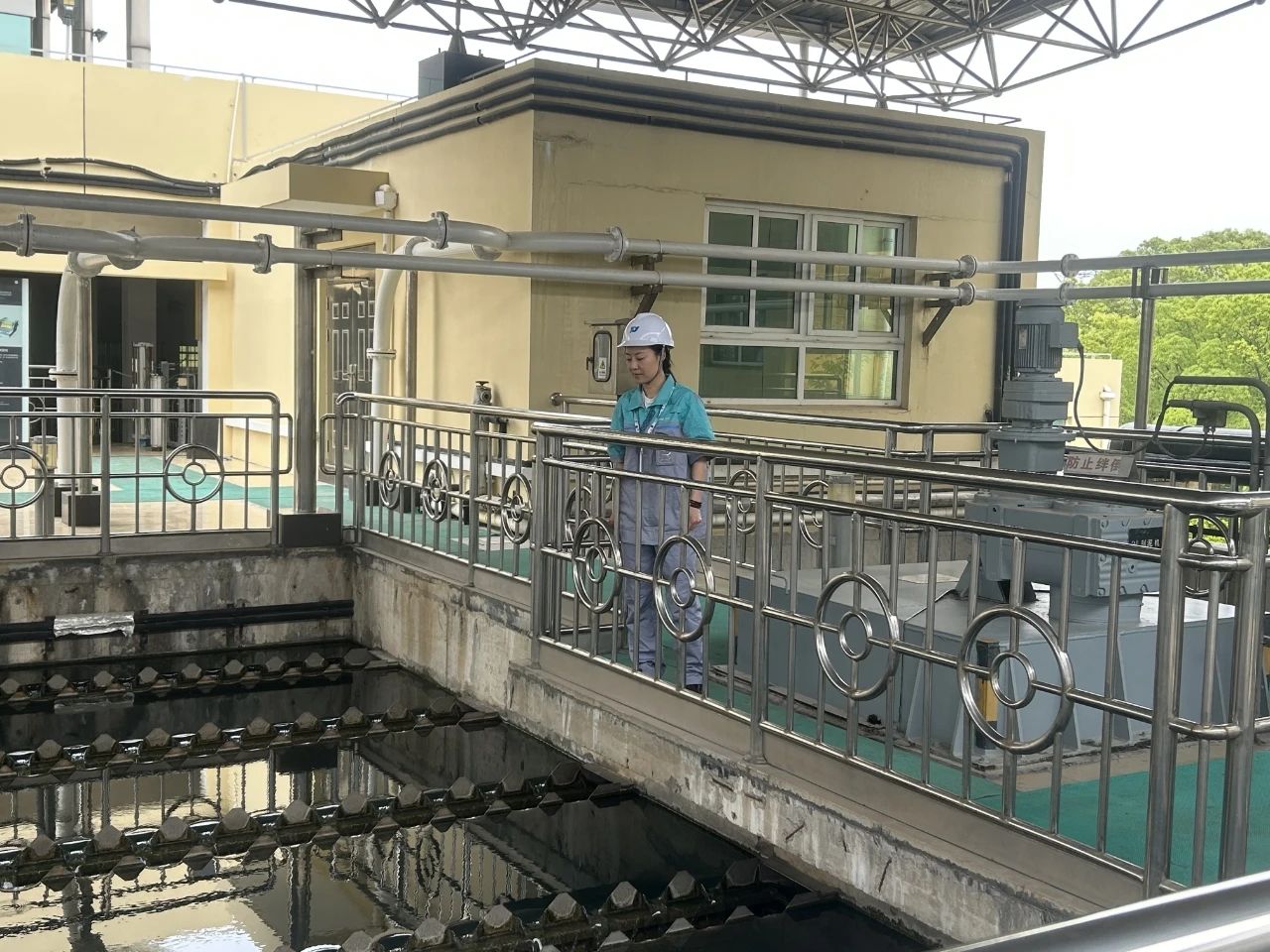 j9游戏水务集团多措并举保险&ldquo;五一&rdquo;节日期间供排水安全不变
